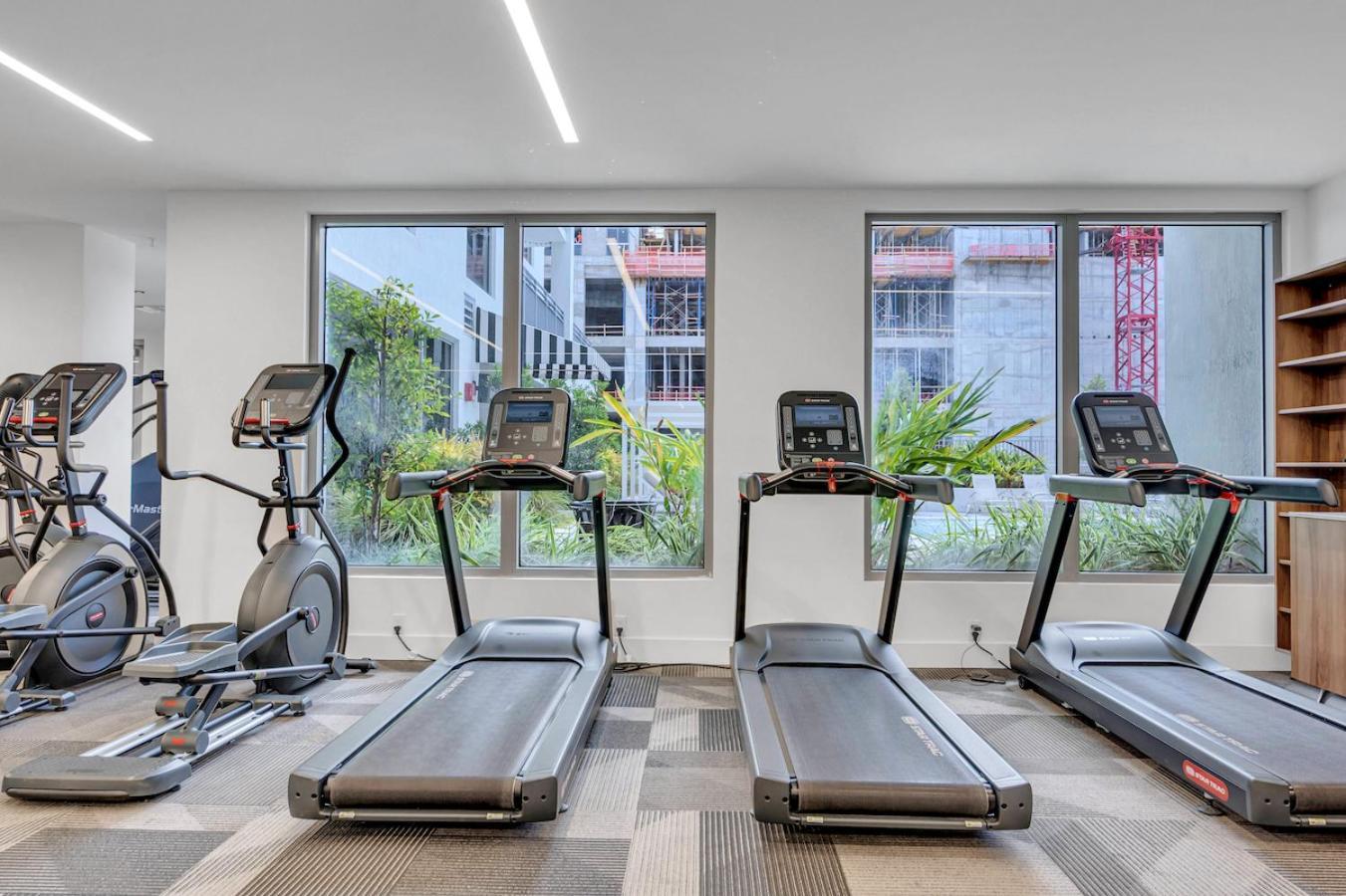 Modern Unit In The Heart Of Downtown Miami With Free Parking Apartment ภายนอก รูปภาพ