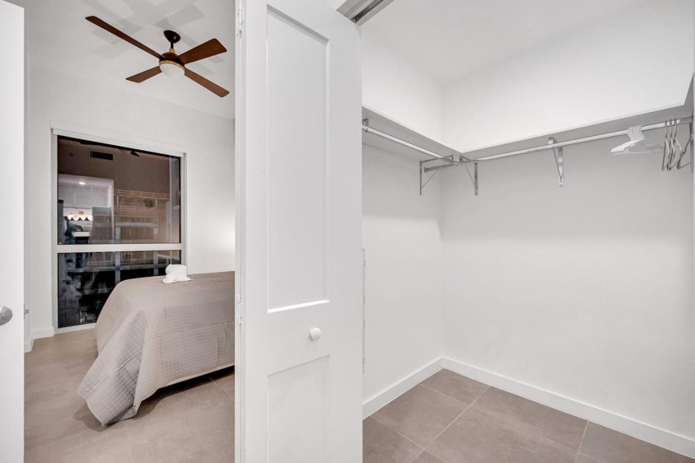 Modern Unit In The Heart Of Downtown Miami With Free Parking Apartment ภายนอก รูปภาพ