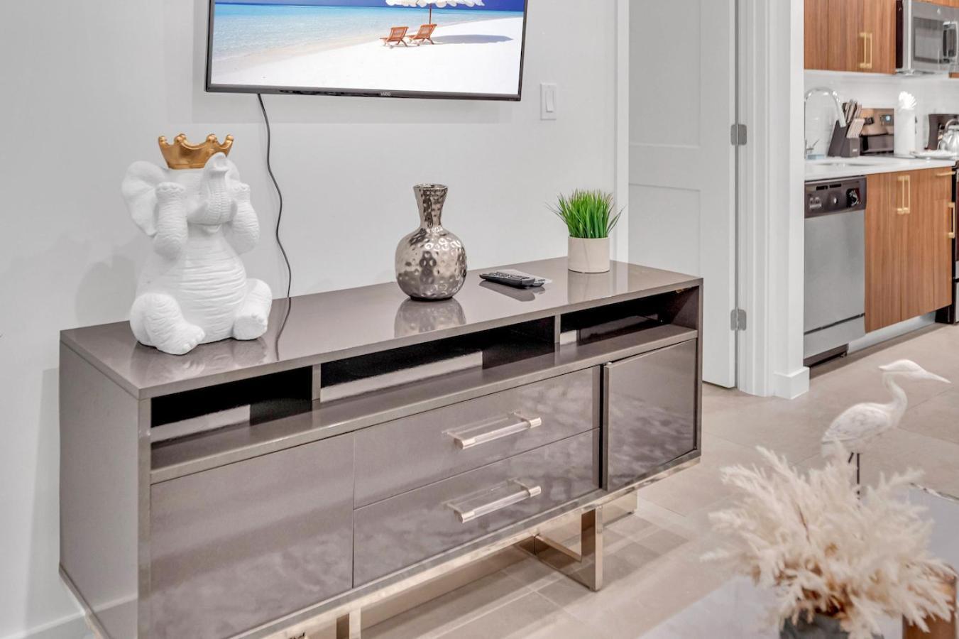 Modern Unit In The Heart Of Downtown Miami With Free Parking Apartment ภายนอก รูปภาพ